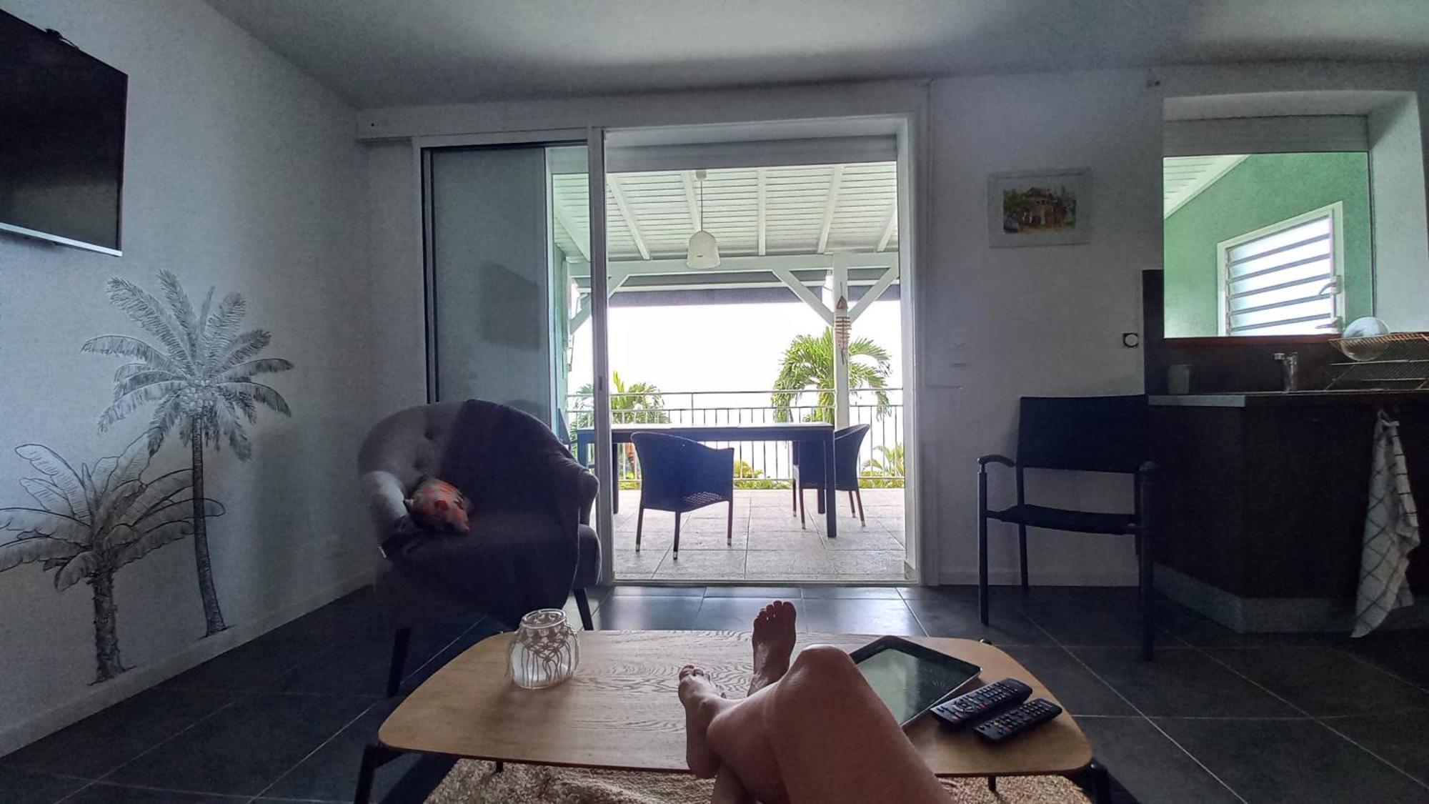 Logements Vue Mer Acces Piscine En Guadeloupe Bouillante Exterior photo